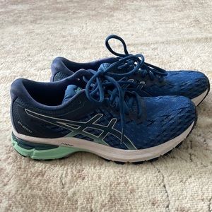 ASICS GT 2000 8 Size 8